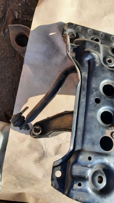 Alfa Romeo 147 jak nowe wózek sanki kołyska przód