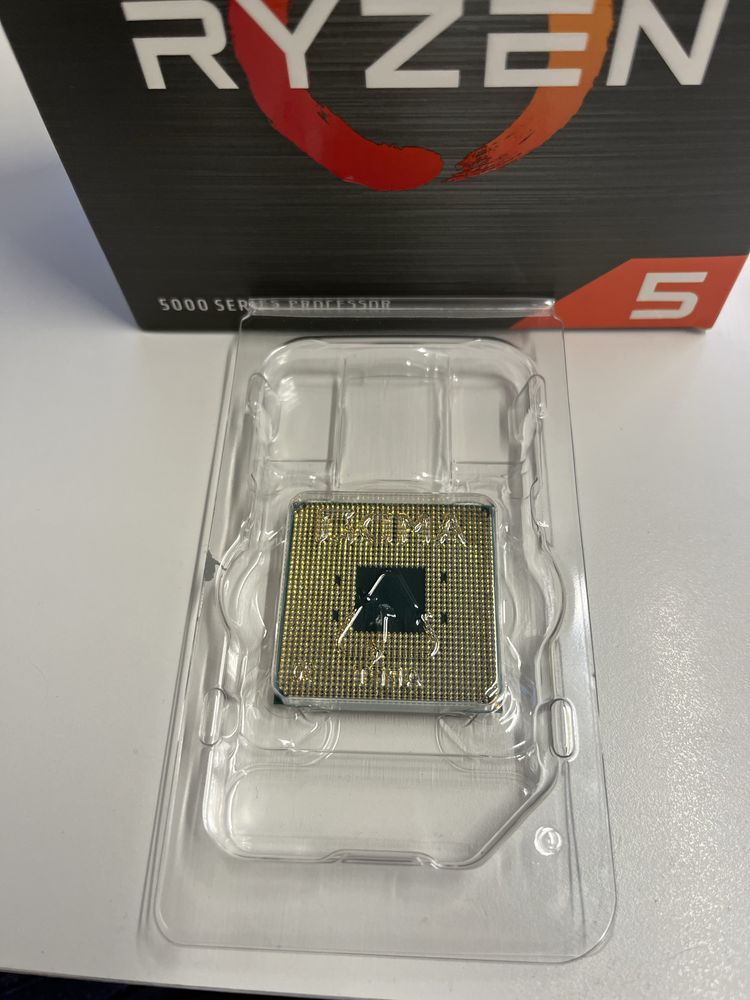 Ryzen 5 5600x + Heat Sink Cooler NOVO (VALOR NÃO É NEGOCIÁVEL"