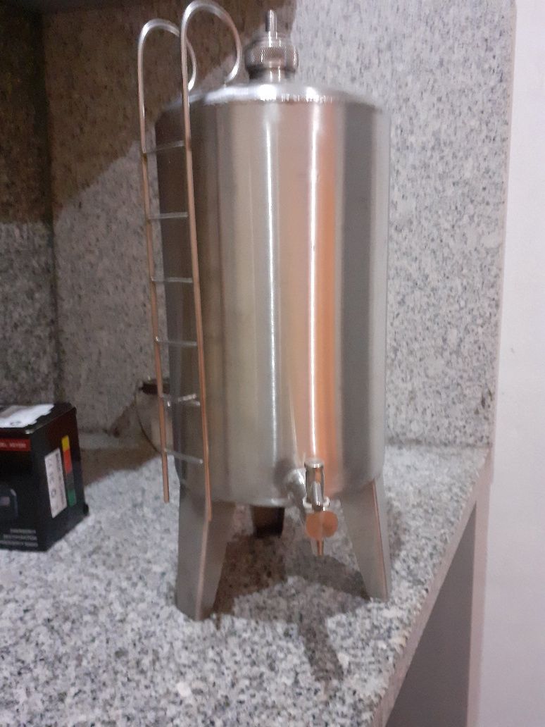 Cuba inox 5l com torneira