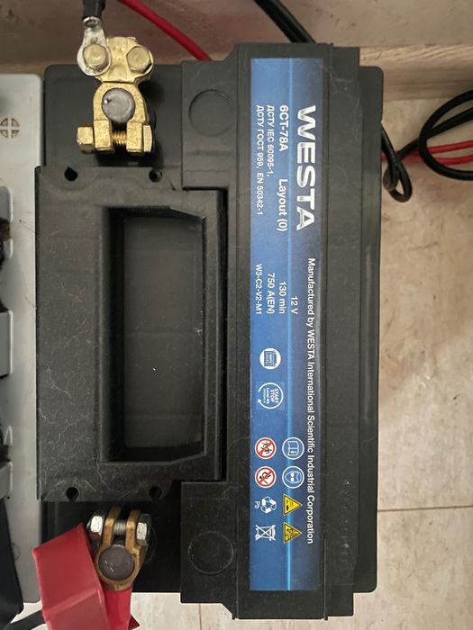 Комплект 1500va инвертор + аккумуляторы дбж ИБП Logic power акб