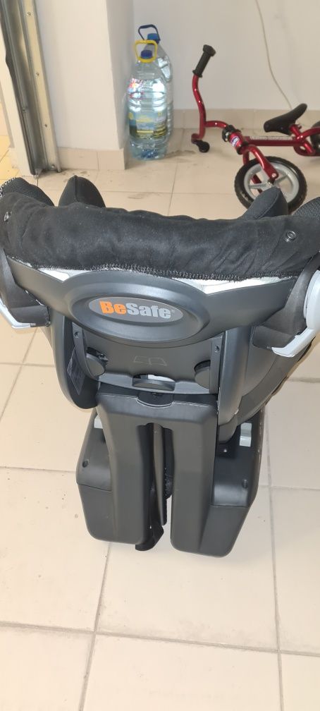 Cadeira auto BeSafe iZi Combi X3 isofix