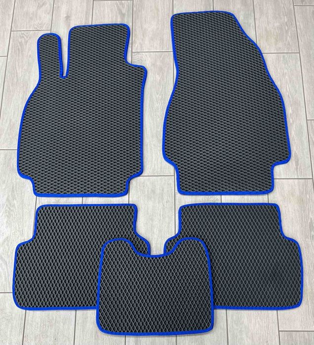 коврики =Renault= (Megane 2 ) 2003-2009 Багажники / Меган резиновые