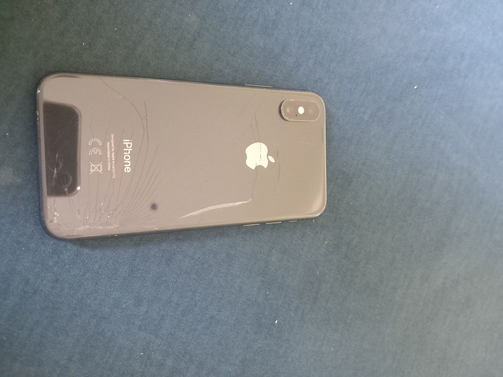 Telefon IPhone XS