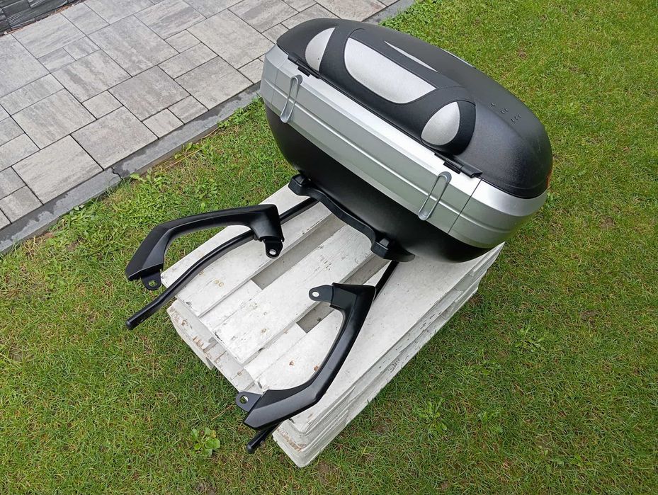 Kufer Centralnu GIVI Maxia Stelaż Plyta Kawasaki KLE 650 Versys 2011