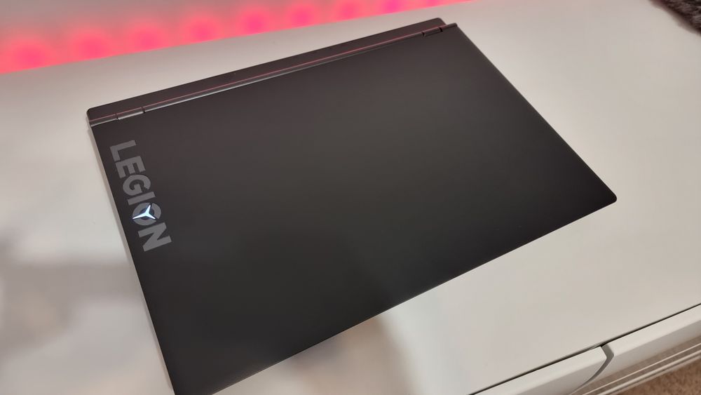 Laptop Lenovo Legion Y540 15,6", i5, 16GB RAM, 1Tb SSD, GTX1660Ti