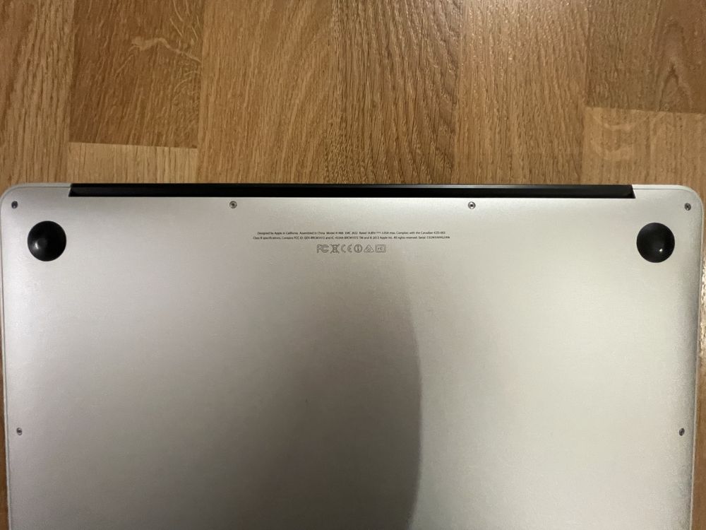 Apple MacBook Air 13 model A1466 (2014)