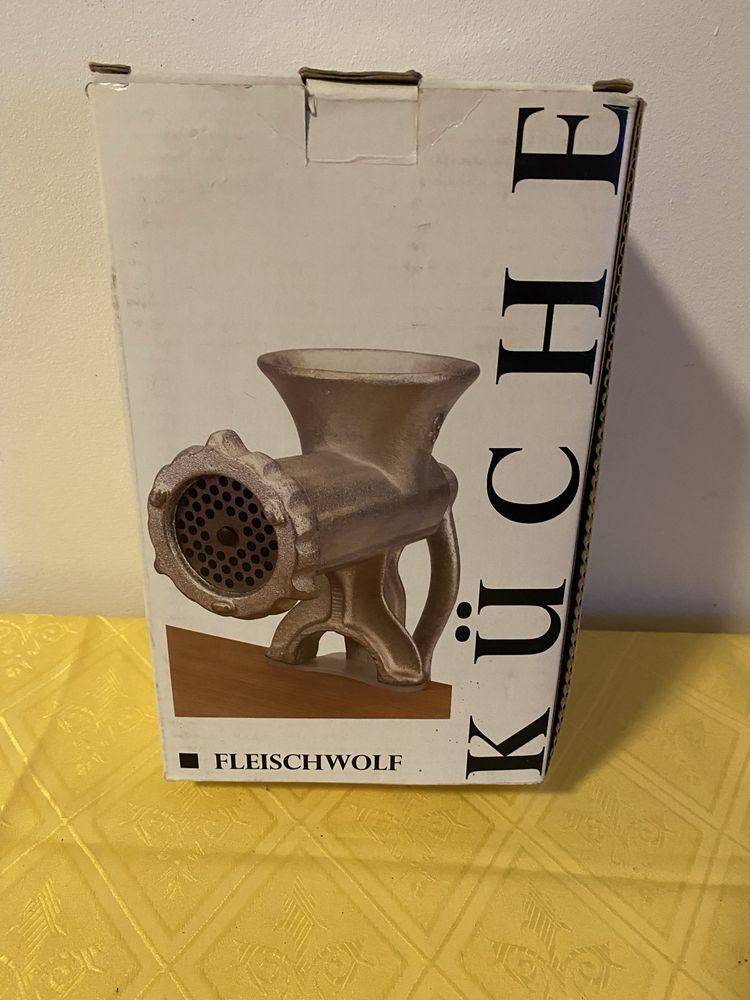 Мясорубки ручные. Германия.