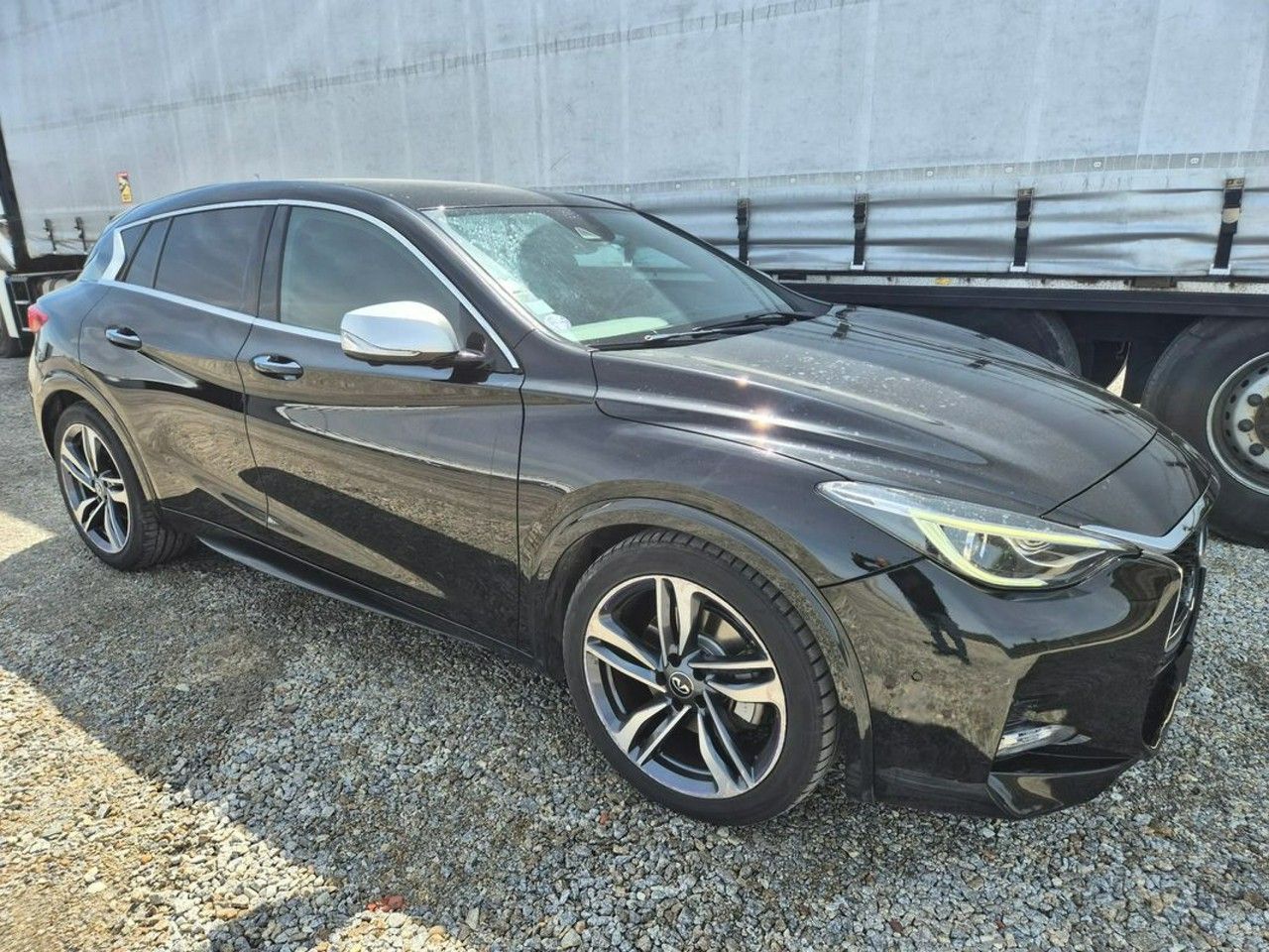 Infiniti QX30 2,0t QX30S AWD 211KM