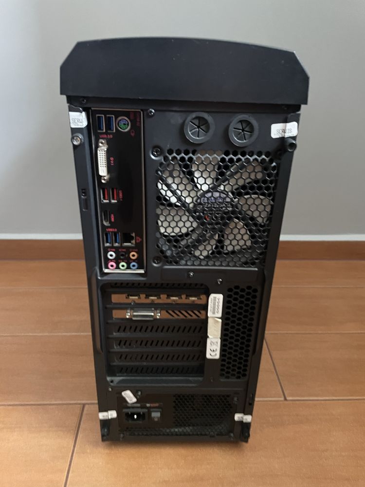 Sprzedam komputer stacjonarny i5 7500 + gtx 1060 6GB