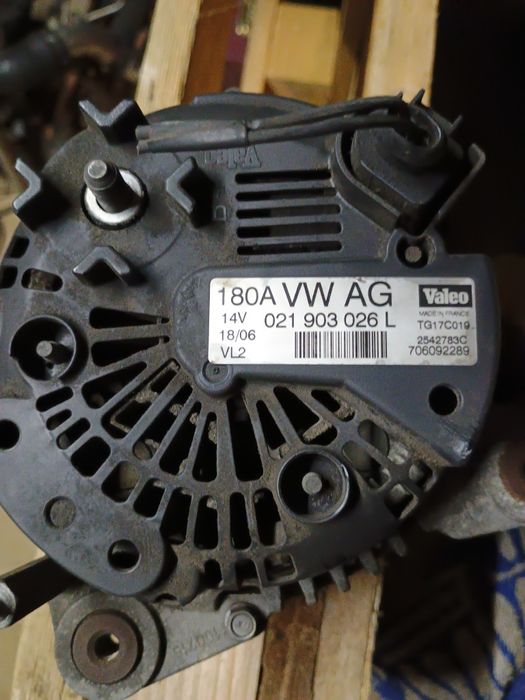 Alternator VW passat b6