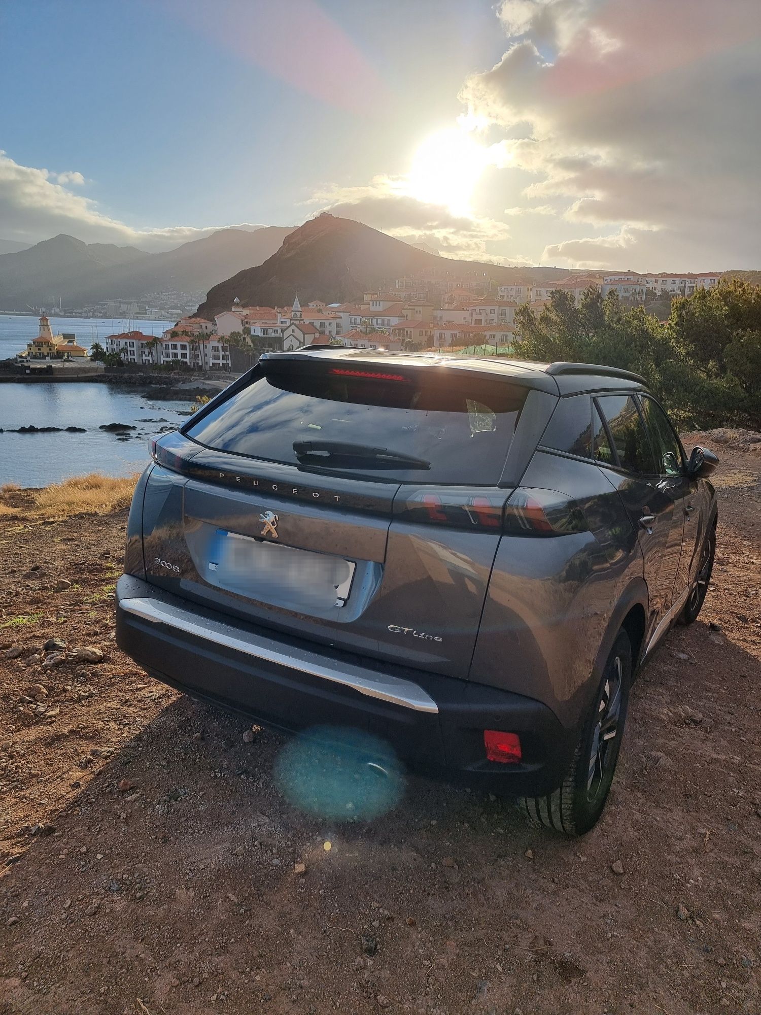 Peugeot 2008 1.5 blue hdi gasoleo Versão GT Line