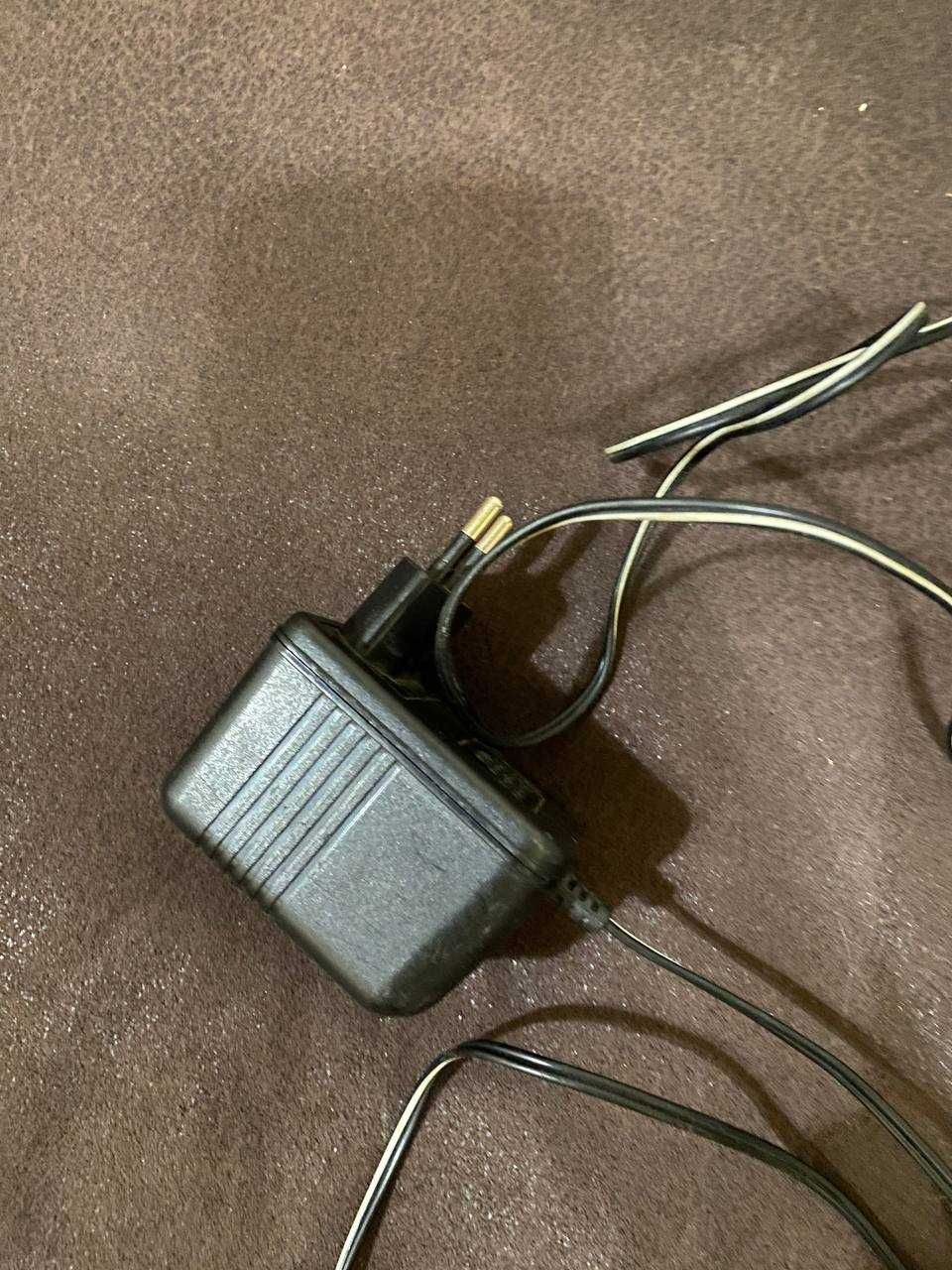 Блок живлення 9V 1A, AC-AC adaptor