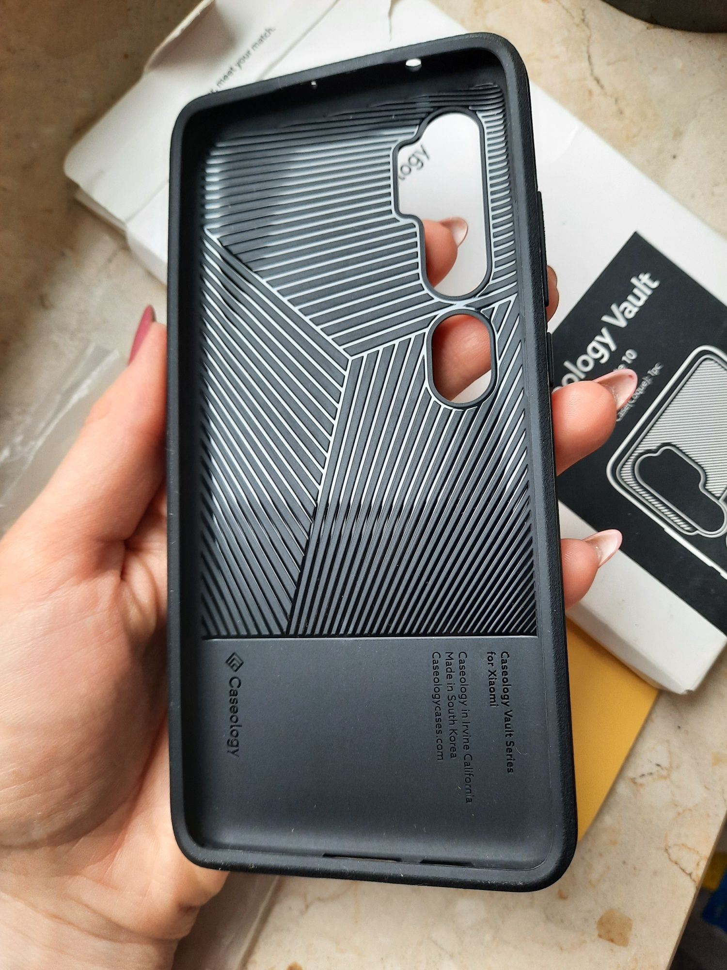 Nowy Etui na Xiaomi Mi Note 10 marka Caseology