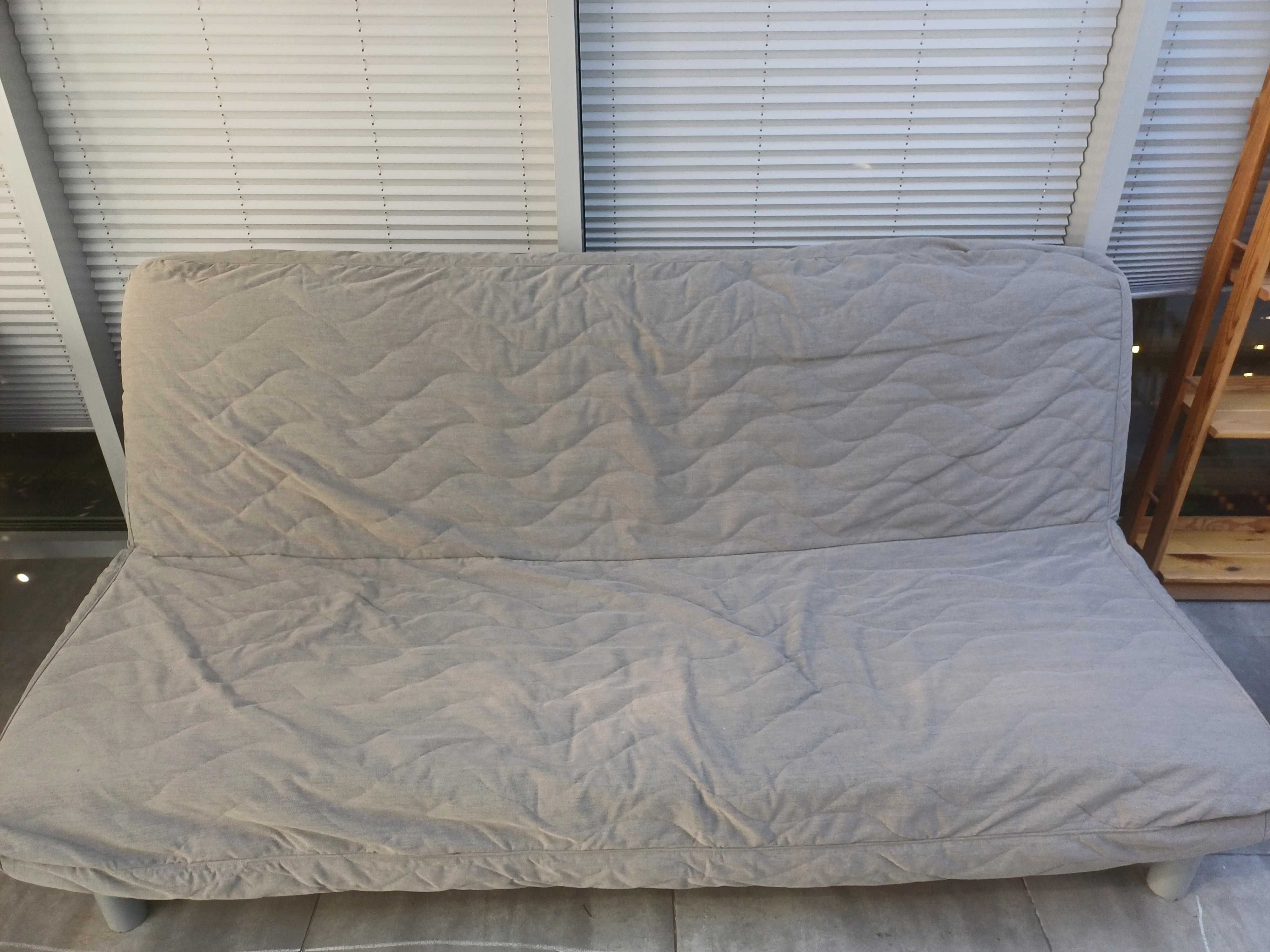 Sofa rozkładana 3 osobowa z pojemnikiem Ikea Nyhamn