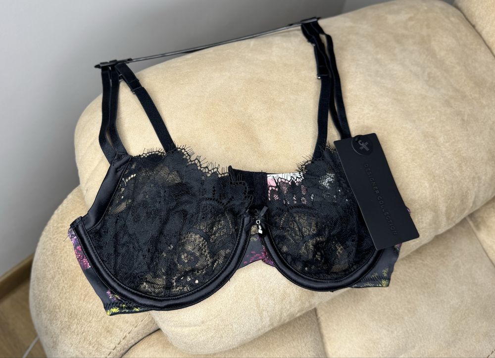 Білизна hunkemoller лотами