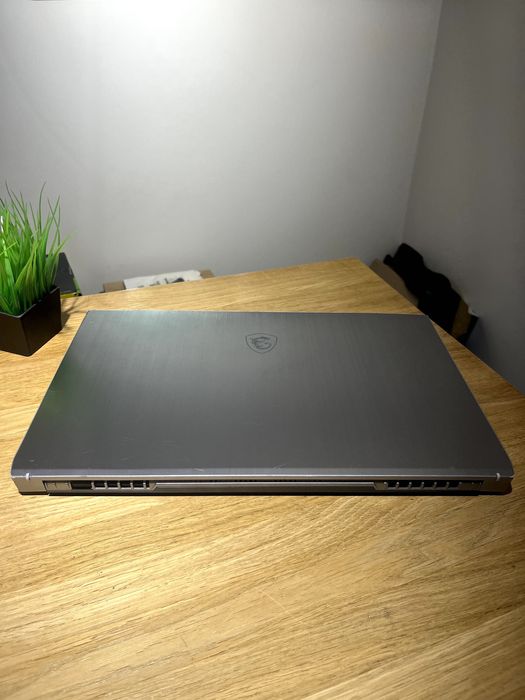 MSI Creator 17M MS-17F3 i7-10750H 8GB/256GB GTX1660Ti Max-Q Klasa A-