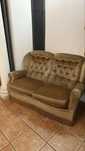 Antyczna sofa dwuosobowa