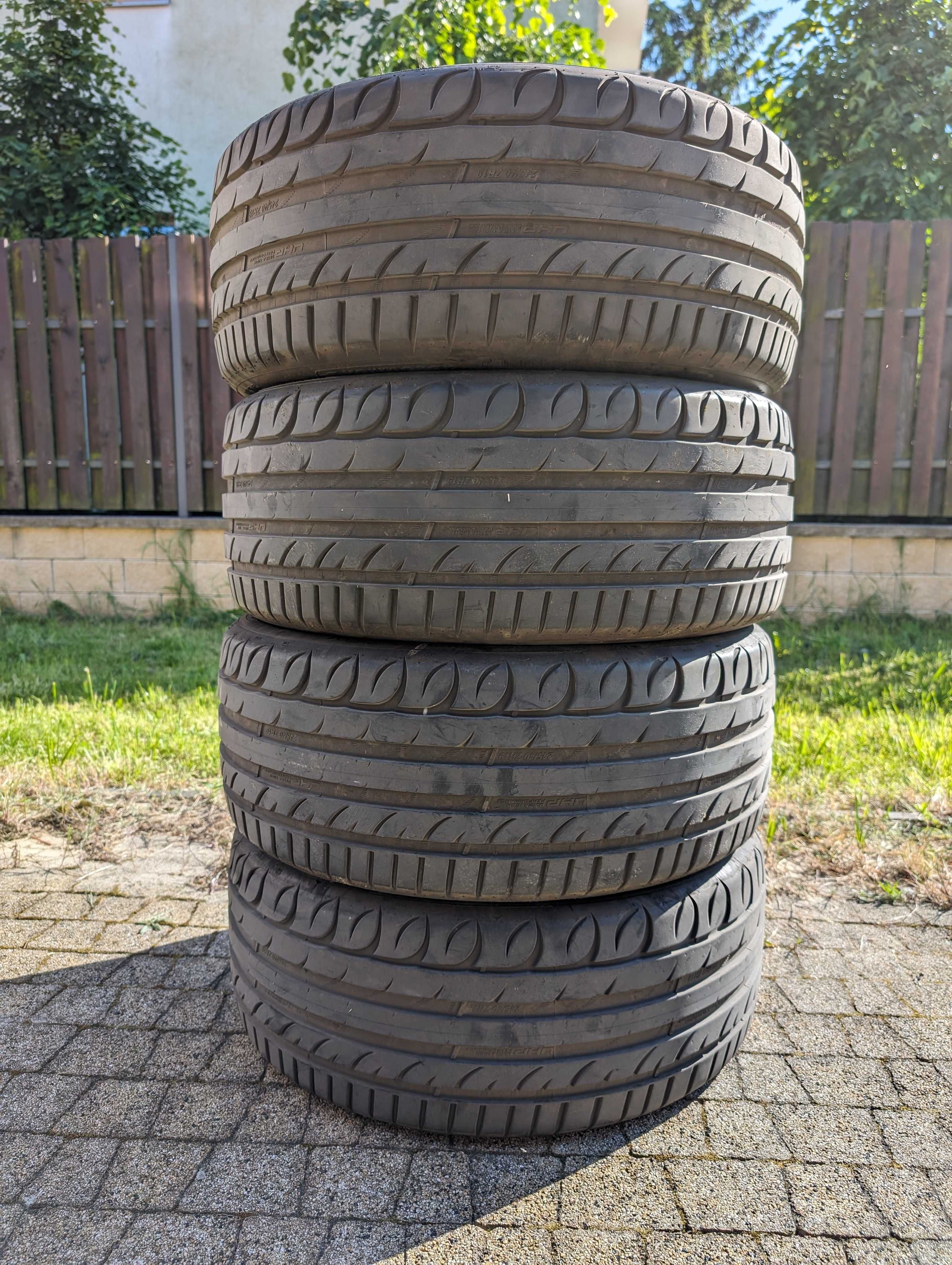 Opony letnie Kormoran UHP 245/40R19 komplet jak nowe okazja Warszawa