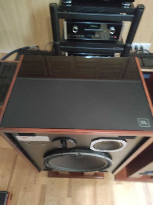 Акустическая система JBL L65