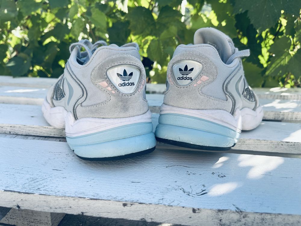 Adidas Falcon de Mulher