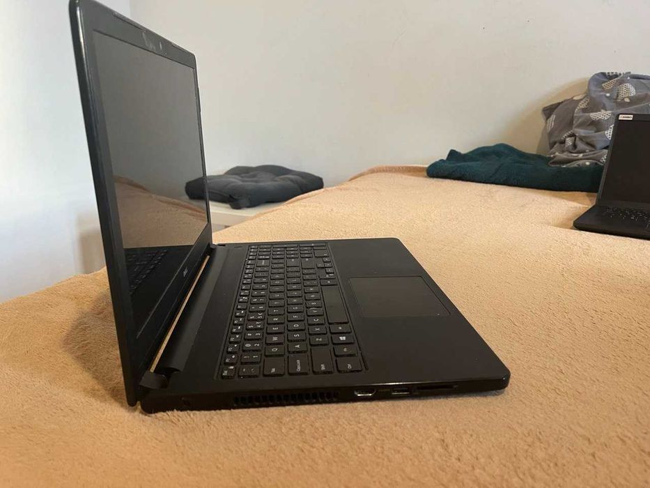 Laptop DELL używany