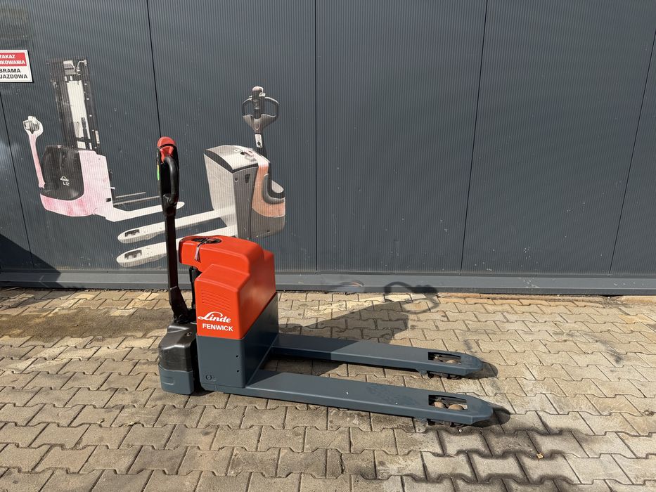 Paleciak elektryczny Linde MT 15 z 2020 r 1500 kg lekki mały paleciak