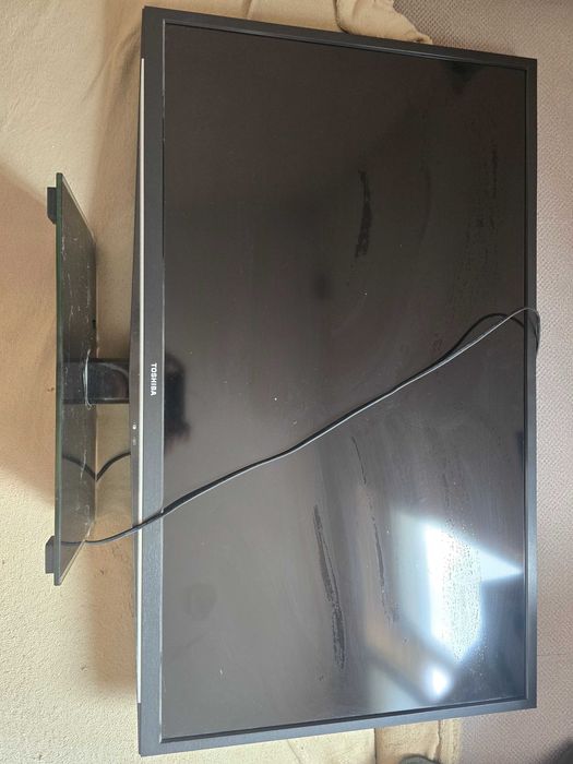 Telewizor TOSHIBA 40cali