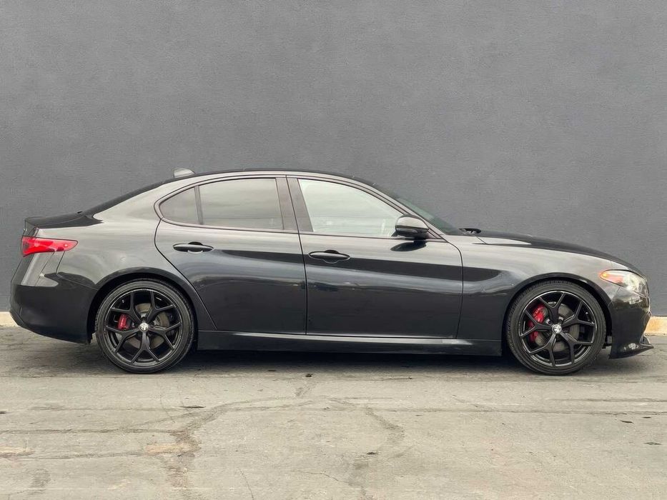 Alfa Romeo Giulia Ti      2020