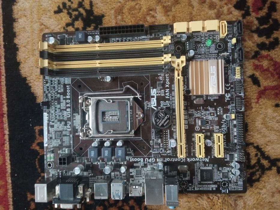 Матиринська плата асус