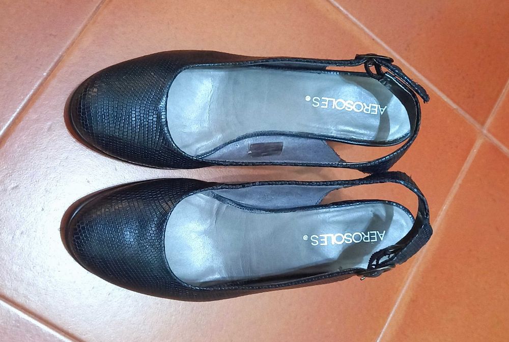 Sapatos senhora 35