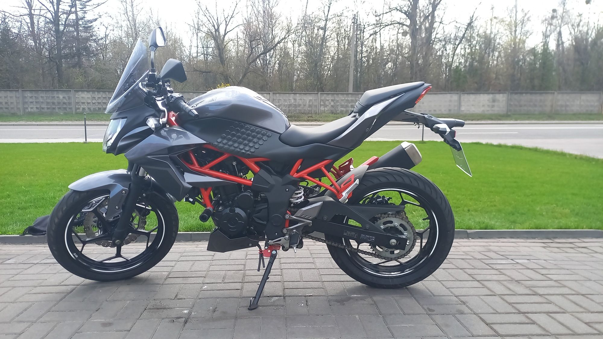 Мотоцикл Kawasaki z250sl