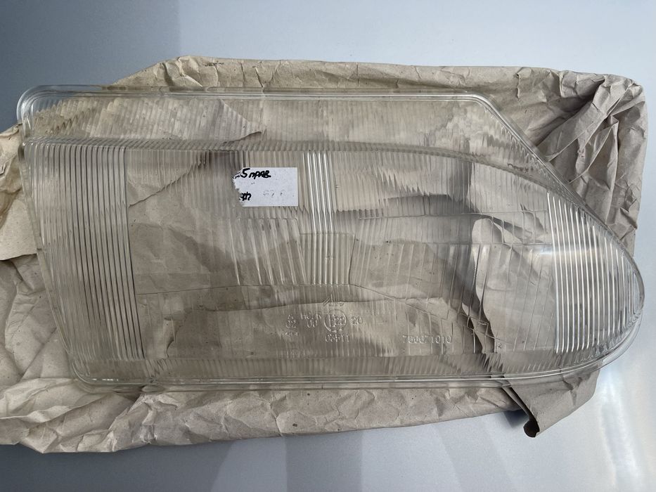 Праве скло фари Bosh 2113-2114-2115 оригінал