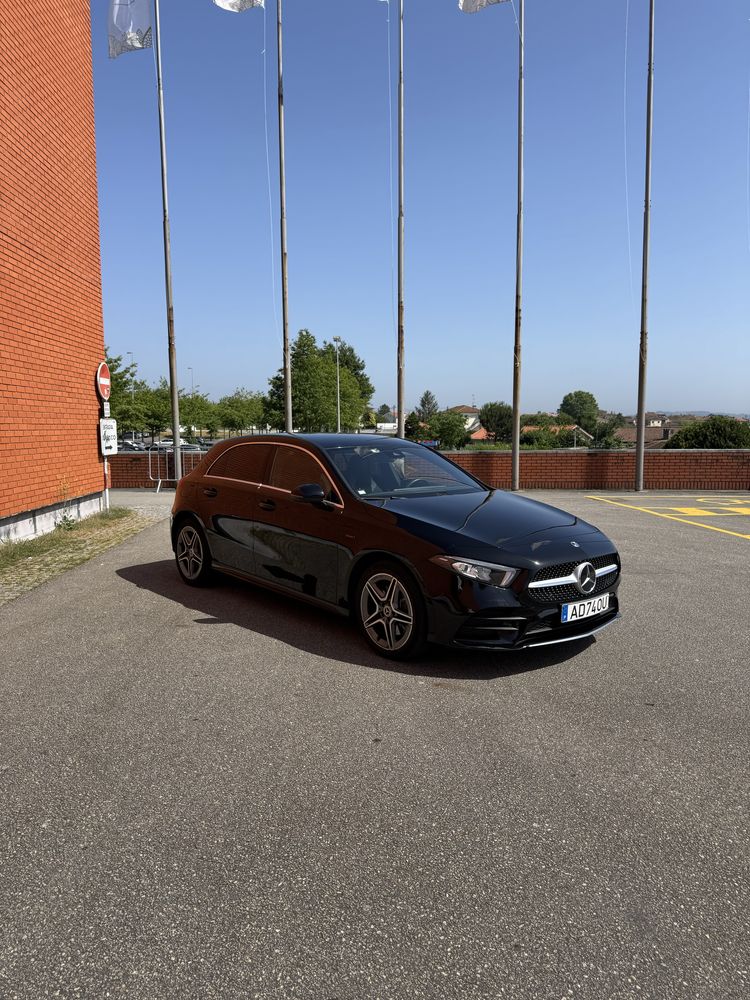Mercedes Benz A250e AMG