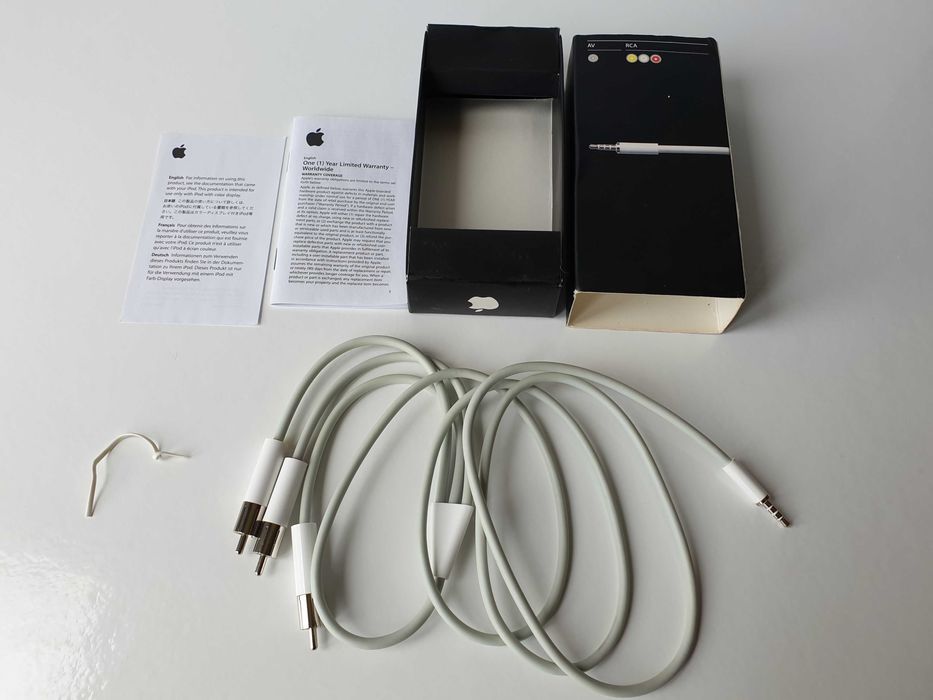 кабель AV Cable Composite RCA to JACK Apple iPod M9765G/A