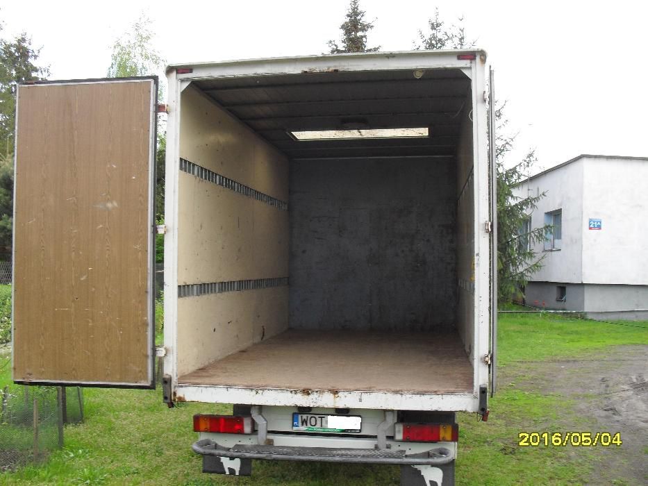 Usługi Transportowe -Przewozy rzeczy towarów