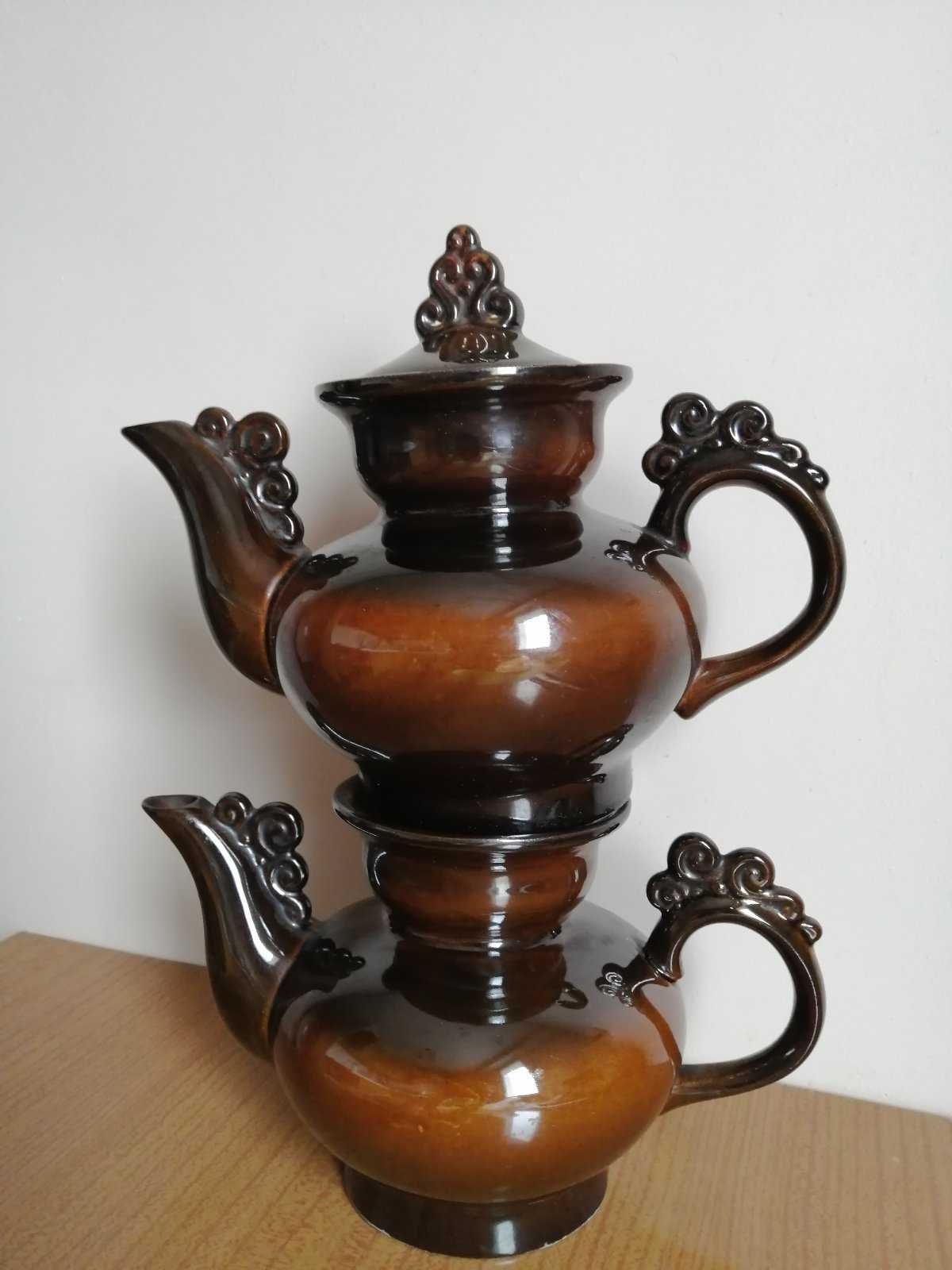 Ceramiczny czajniczek do parzenia herbaty