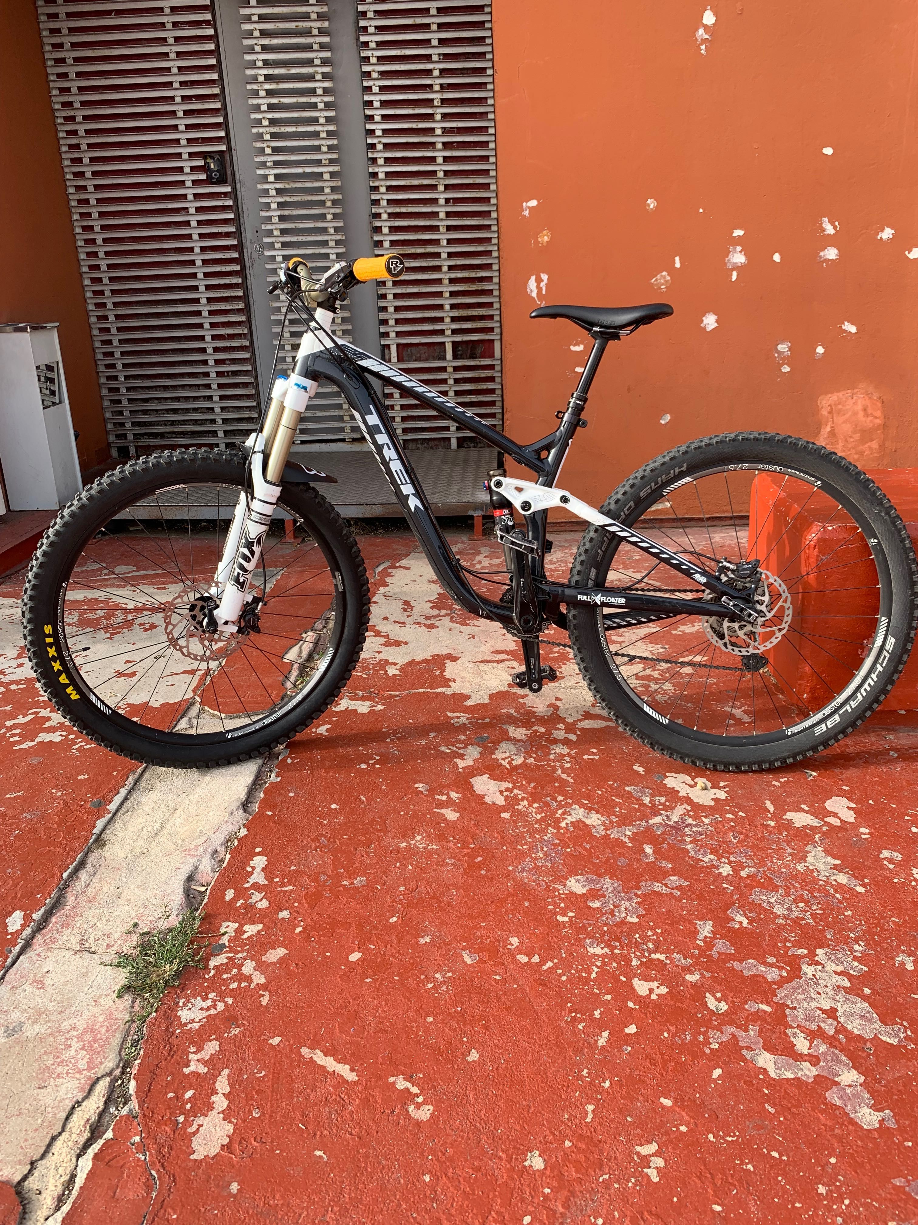 Bicicleta Trek remedy 8