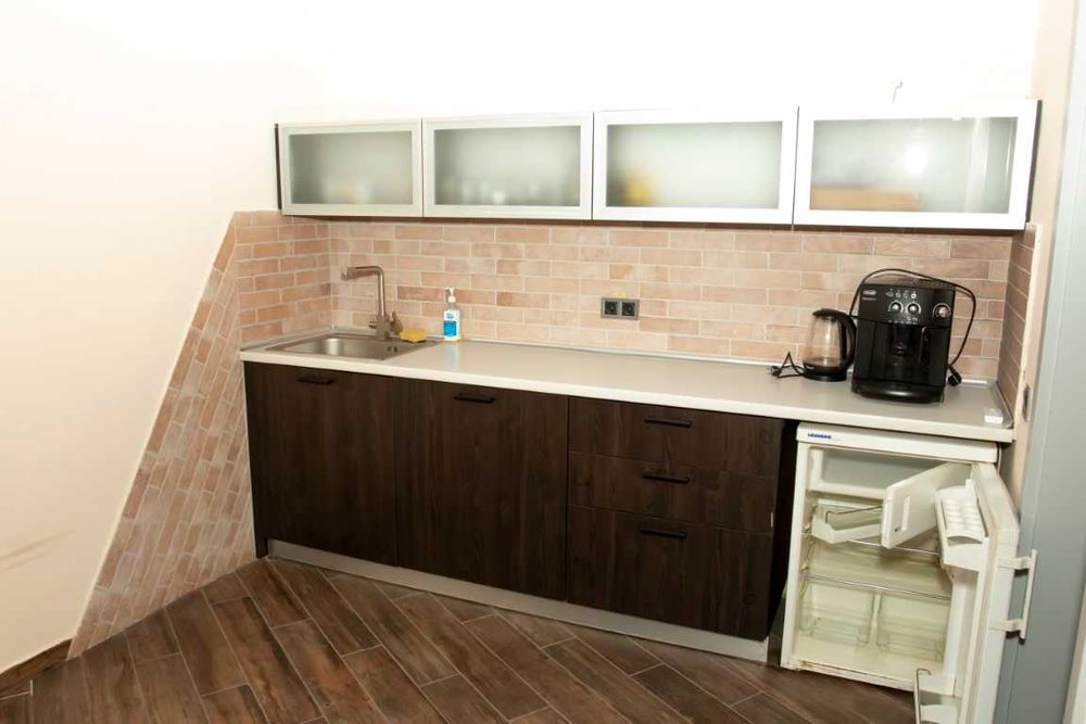 Отдельно стоящее здание офис 9 ст Б Фонтана ул Литературная