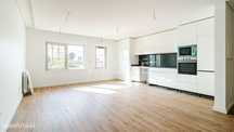 Apartamento T3 Com Garagem Fechada