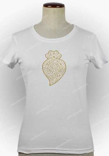 T-Shirt com o coração de Viana bordado à maquina