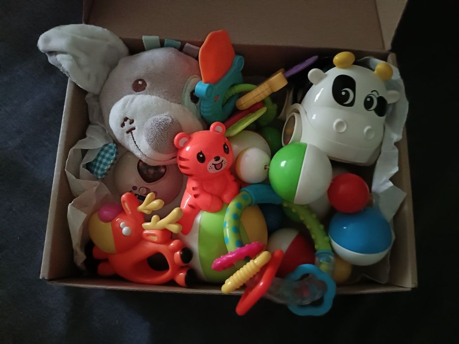 Набір дитячих іграшок (0-1 рік)