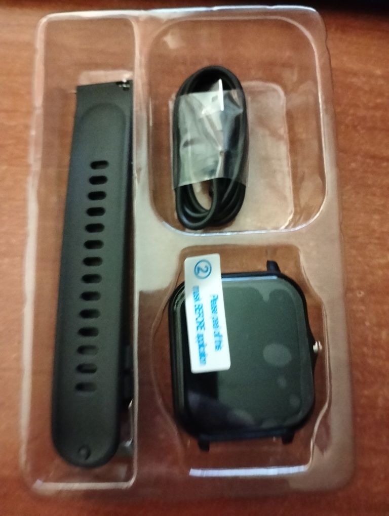 Smartwatch/relógio de cor preto