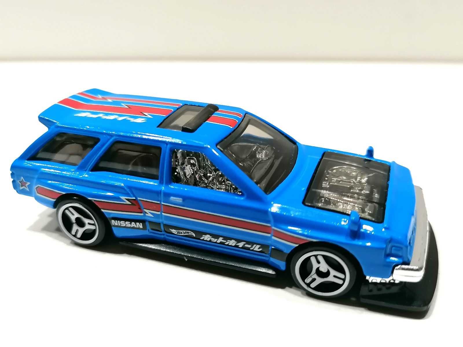 Hot Wheels Nissan Maxima Drift Car