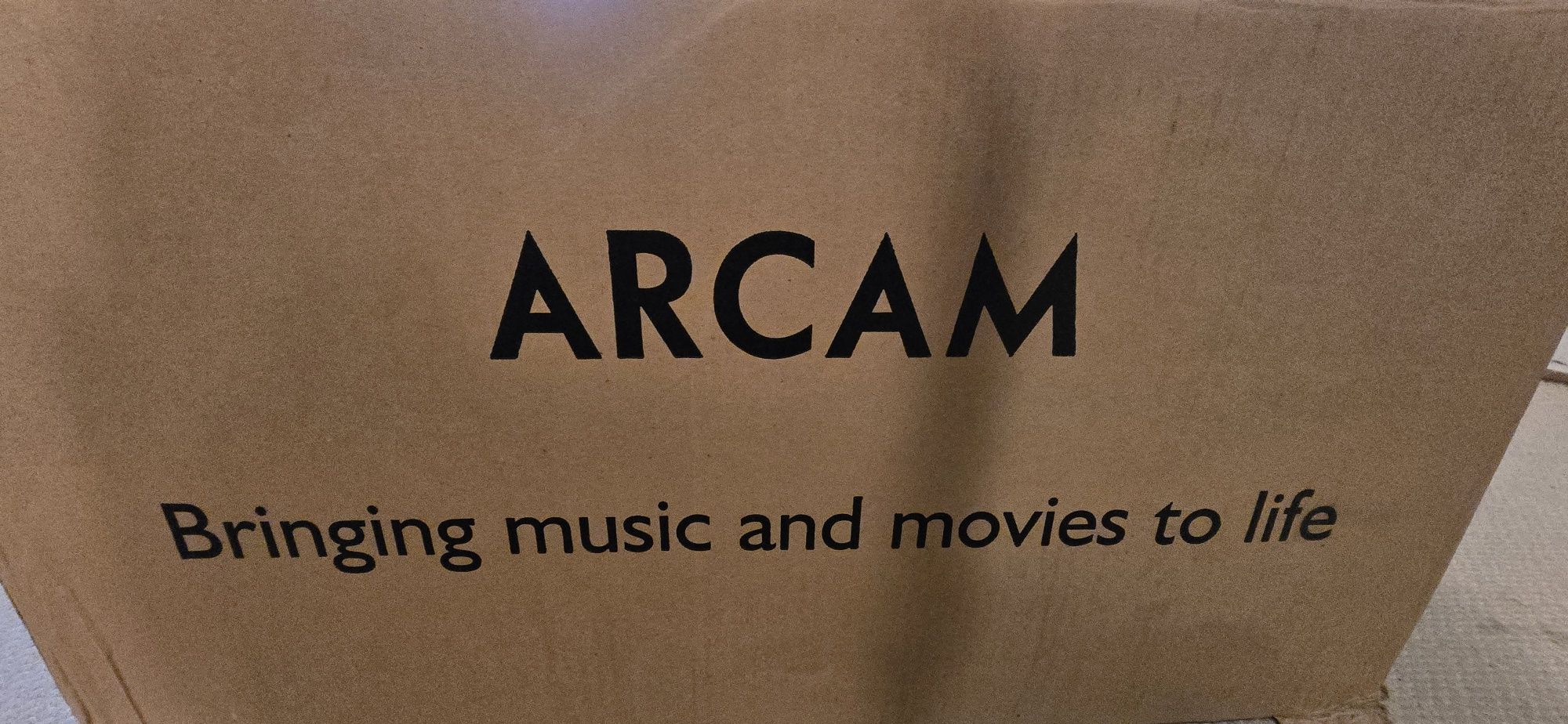 Ampituner ARCAM AVR 390 ATMOS