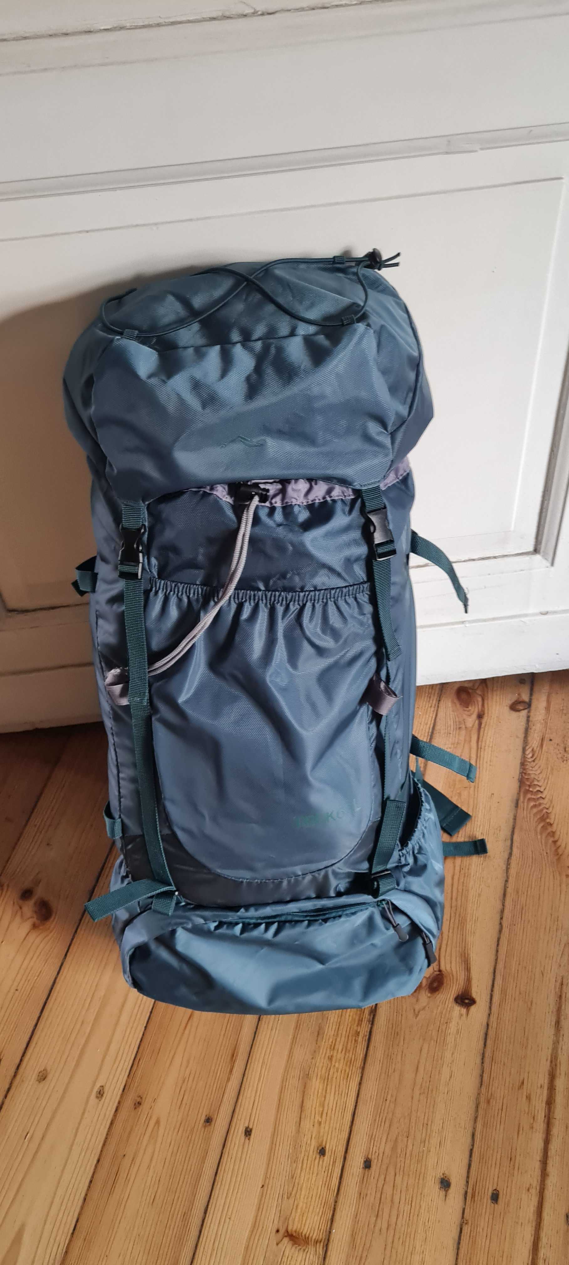 Plecak trekkingowy duży,pojemn.65 litrów,jak nowy,tanio,okazja!