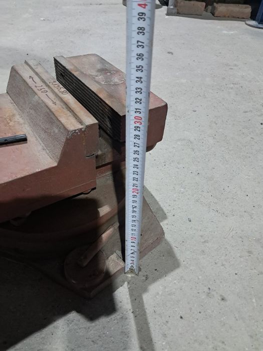 Продам лещата фрезерні