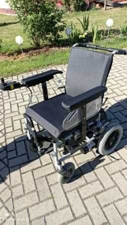Wózek inwalidzki elektryczny firmy Vermeiren - typ: EXPRESS 2000