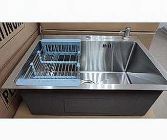 Кухонна мийка Platinum Handmade PVD 58х43/23 см (корзина, дозатор)