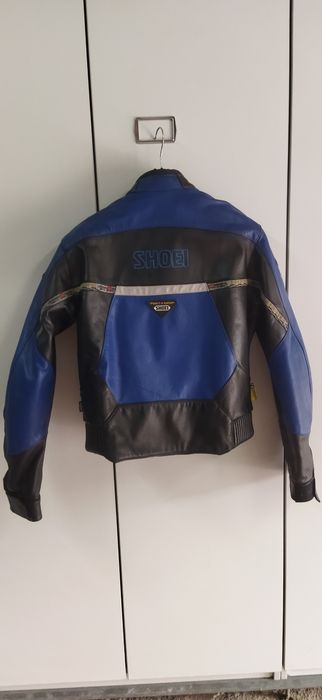 Casaca motard em pele shoei