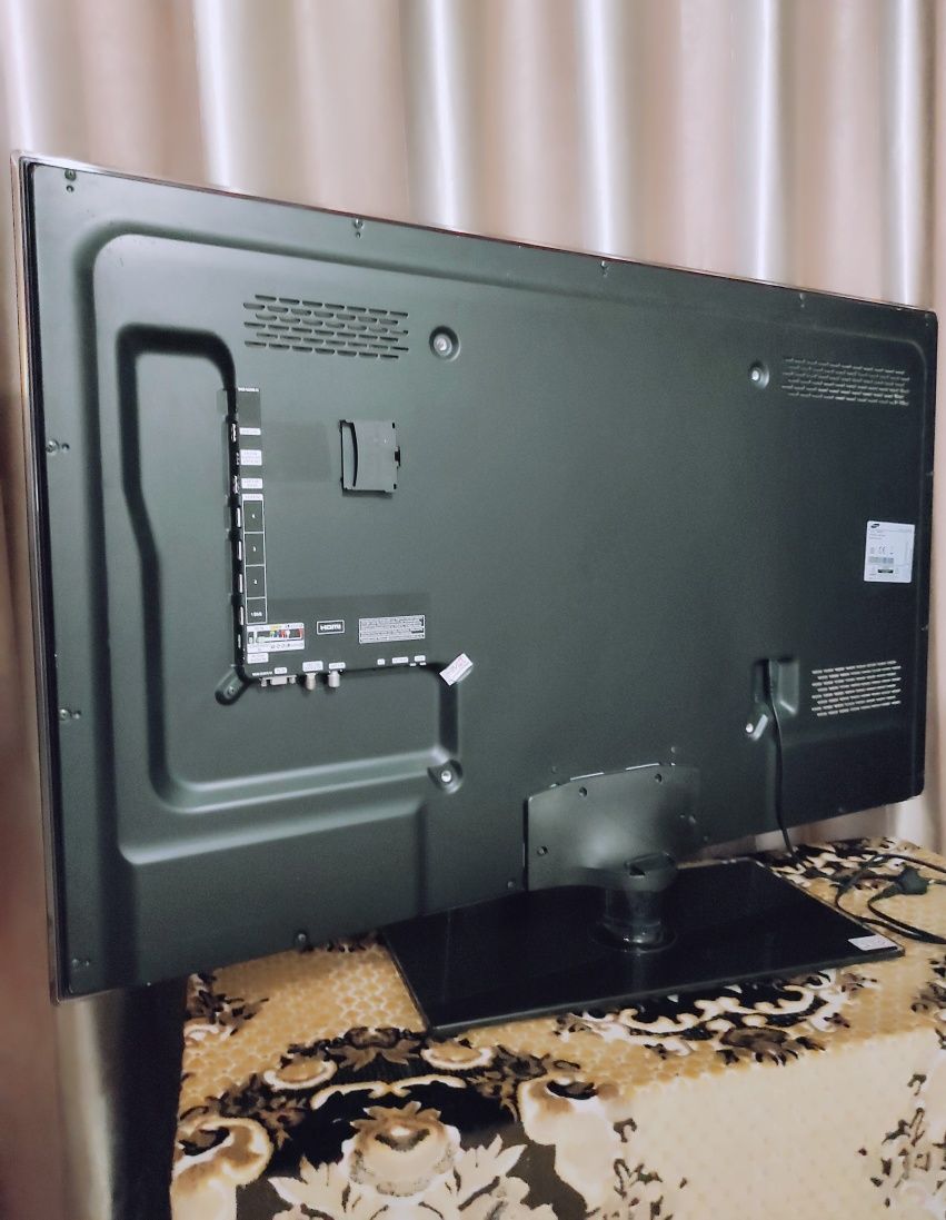 Samsung UE46D5700 116,8 см (46)